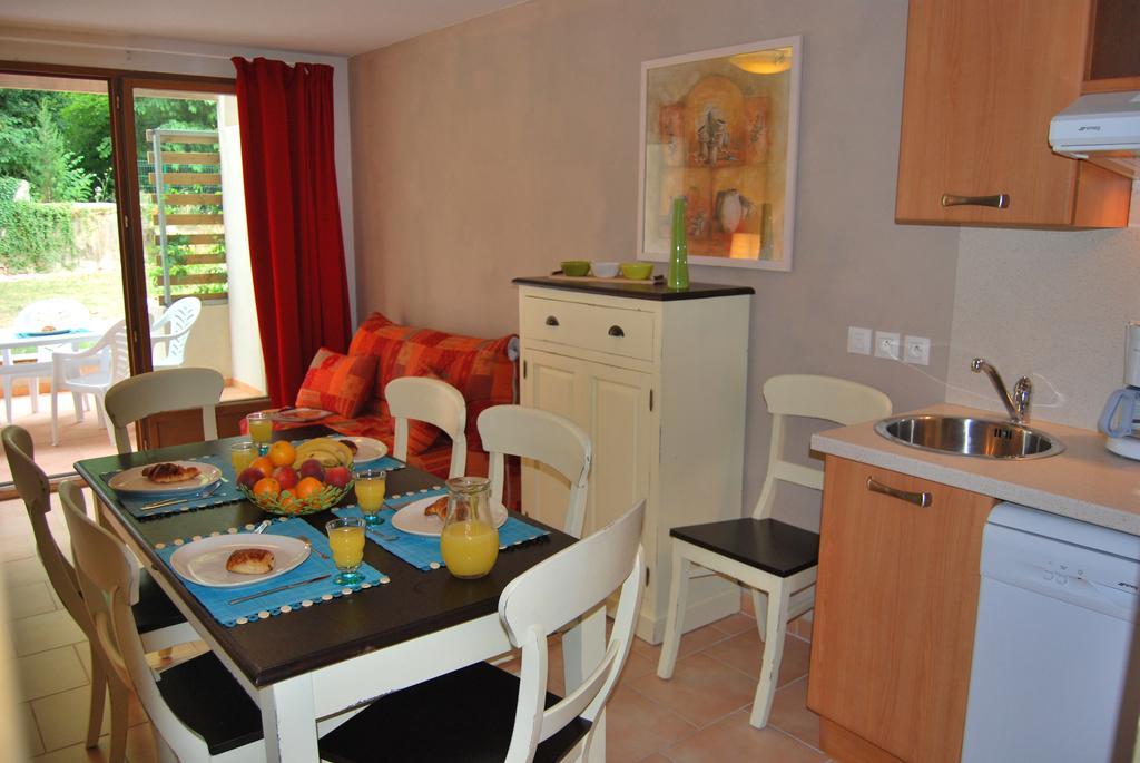 Lagrange Grand Bleu Vacances - Residence La Closerie Barjac  Exterior photo